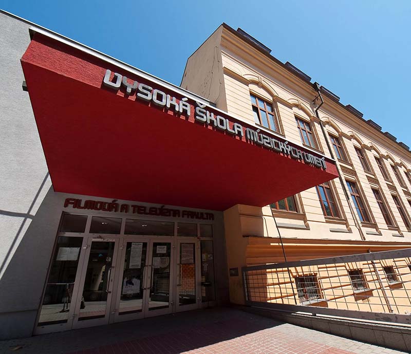 Академия Исполнительских Искусств в Братиславе. Vysoká škola múzických umení v Bratislave. Поступление и обучение.
