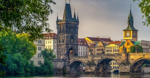 luchshie-universitety-pragi-top-10-i-rejting